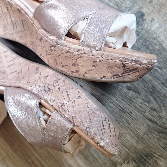 BOC Strappy Heeled Sandal Size 9M - Picture 5 of 14